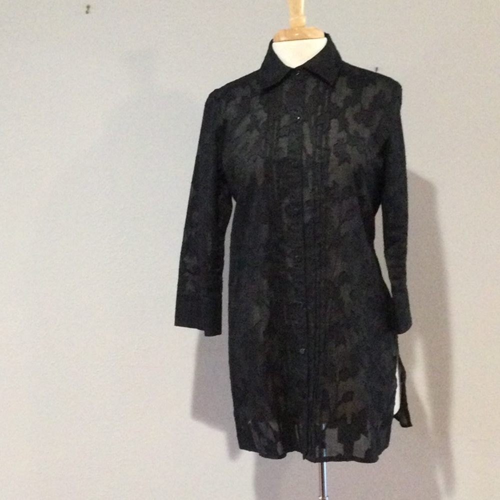 Chico's Black Sheer Floral Print Long Sleeve Collared Button Front Shirt 1/M/8